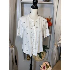 Stunning Jasmine & Juliana size Small GUC White Button Down White Cocktail Top